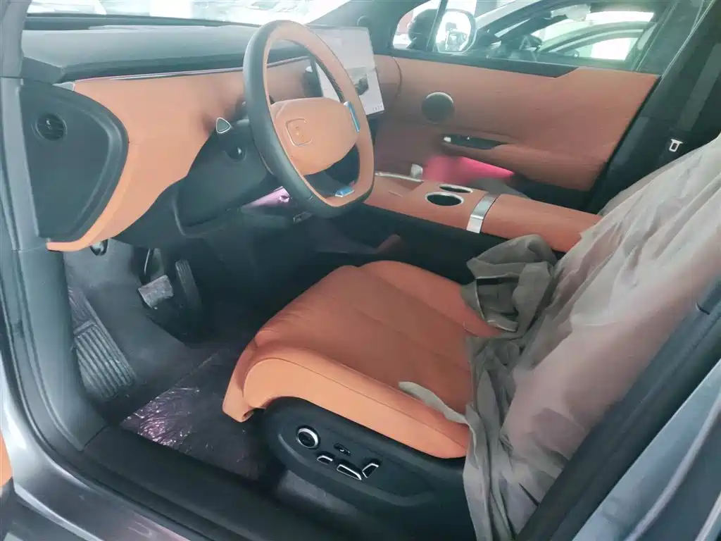 Changan Qiyuan Changan Qiyuan E07 2025 EV AWD 90kWh Max Intelligent Driving Edition 2026 - thumbnail 3