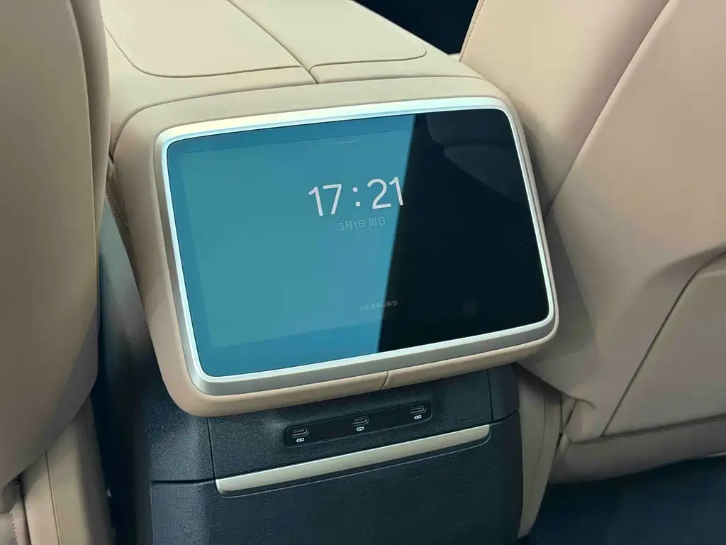 Luda NIO L90 2025 Max 6-seater Edition 2025 - thumbnail 11