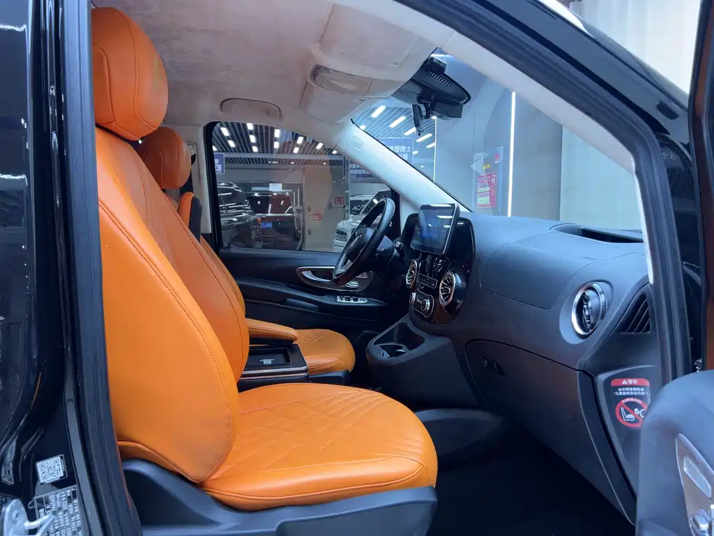 Mercedes-Benz Vito 2021 2.0T Business Edition 7-Seater 2022 - thumbnail 5