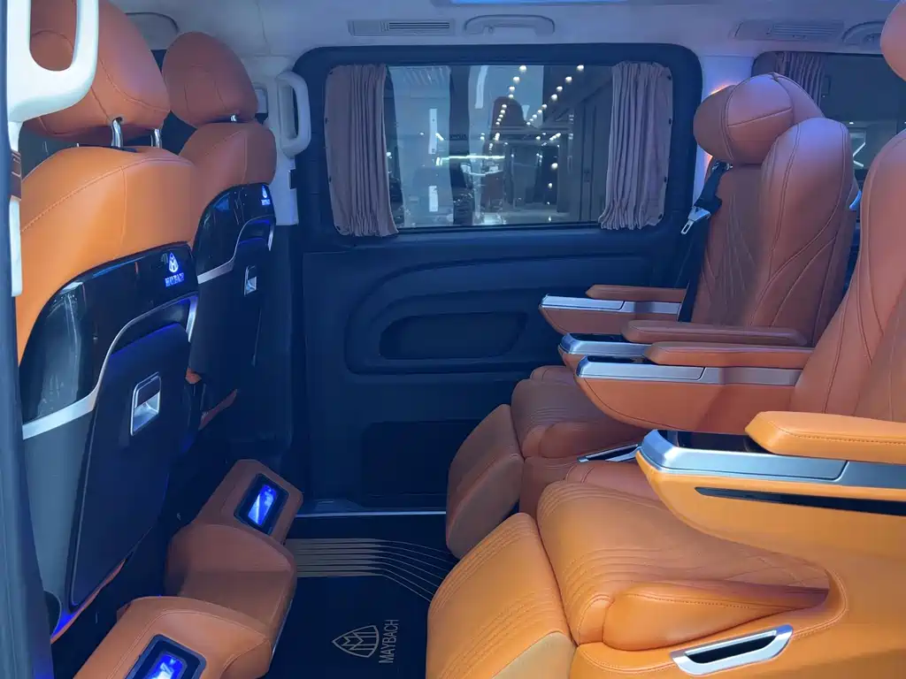 Mercedes-Benz Vito 2021 2.0T Business Edition 7-Seater 2022 - thumbnail 13