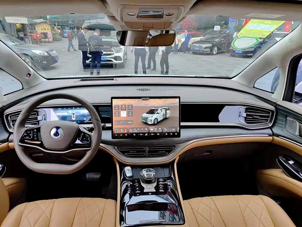 Denza Denza D9 DM-i 970 AWD Flagship 2023 - thumbnail 10