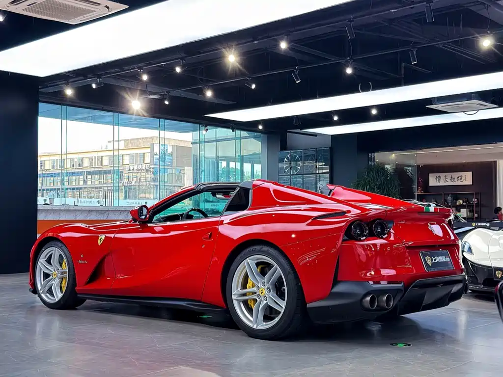 Ferrari "2020 Ferrari 812 GTS 6.5L" 2024 - thumbnail 2
