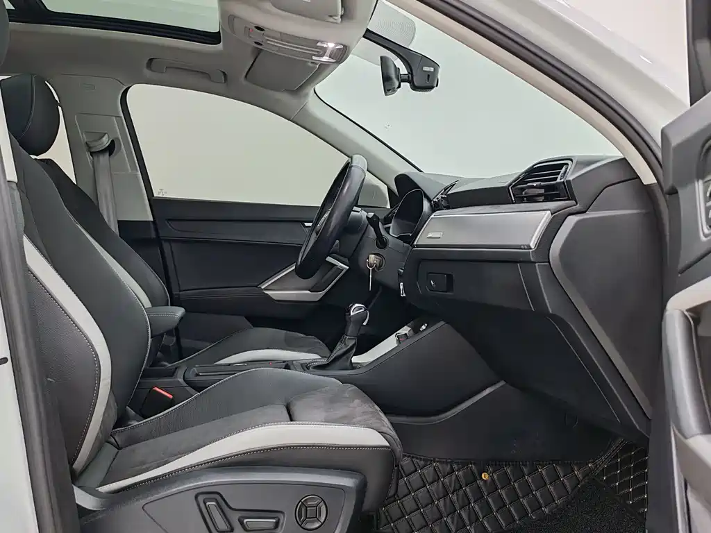 Audi Audi Q3 2022 35 TFSI Sportback Dynamic 2022 - thumbnail 9