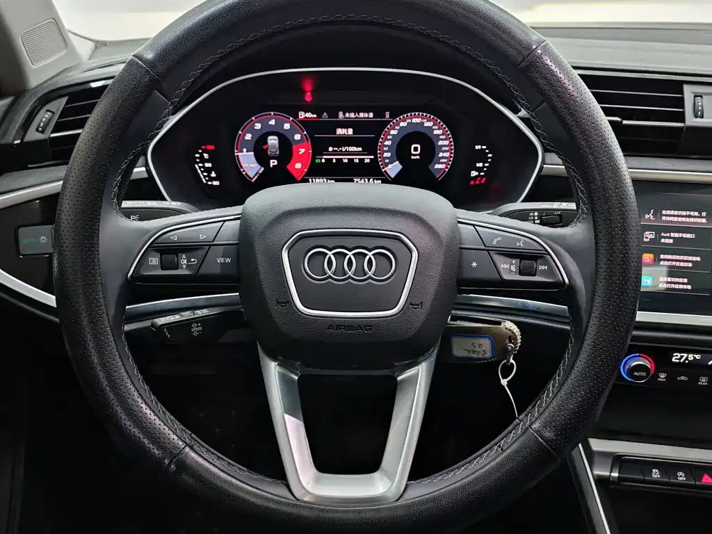 Audi Audi Q3 2022 35 TFSI Sportback Dynamic 2022 - thumbnail 12