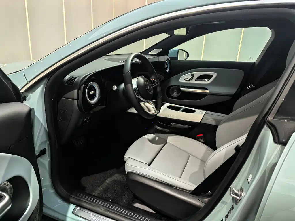 Mercedes-Benz Mercedes-Benz CLA New Energy 2025 Model 300L Ultra Long Range Intelligent Edition 2025 - thumbnail 8