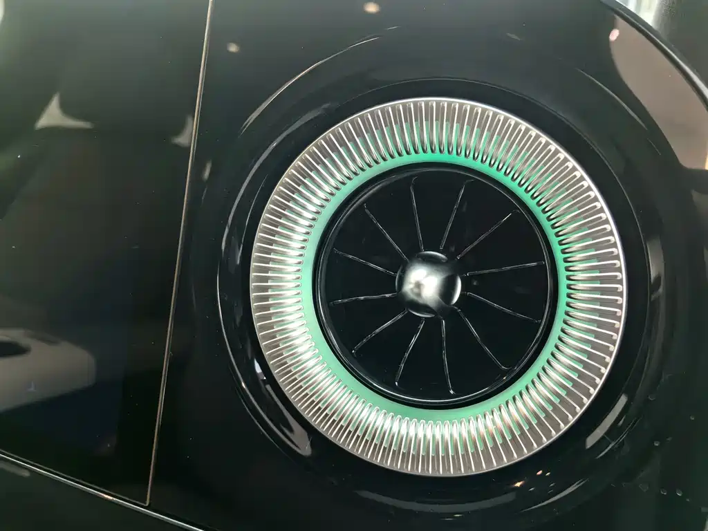 Mercedes-Benz Mercedes-Benz CLA New Energy 2025 Model 300L Ultra Long Range Intelligent Edition 2025 - thumbnail 10