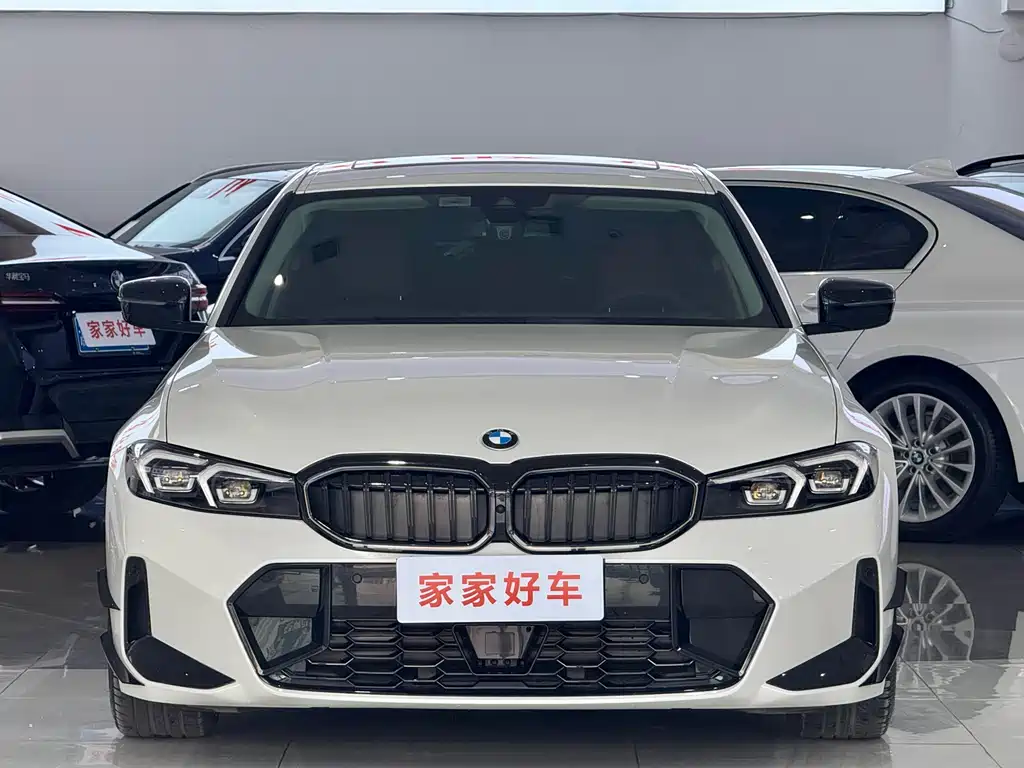 BMW BMW 3 Series 330Li M Sport Night Edition 2025 - thumbnail 2
