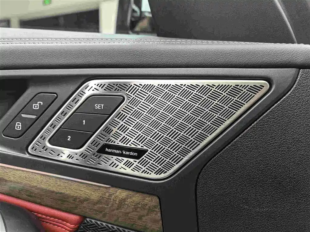 BMW BMW X1 2023 xDrive25Li X Design Edition 2024 - thumbnail 8