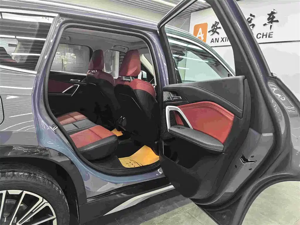 BMW BMW X1 2023 xDrive25Li X Design Edition 2024 - thumbnail 17