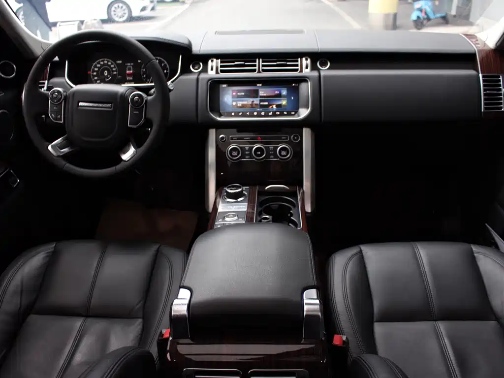 Land Rover Range Rover 2017 3.0 SC V6 Vogue 2018 - thumbnail 8