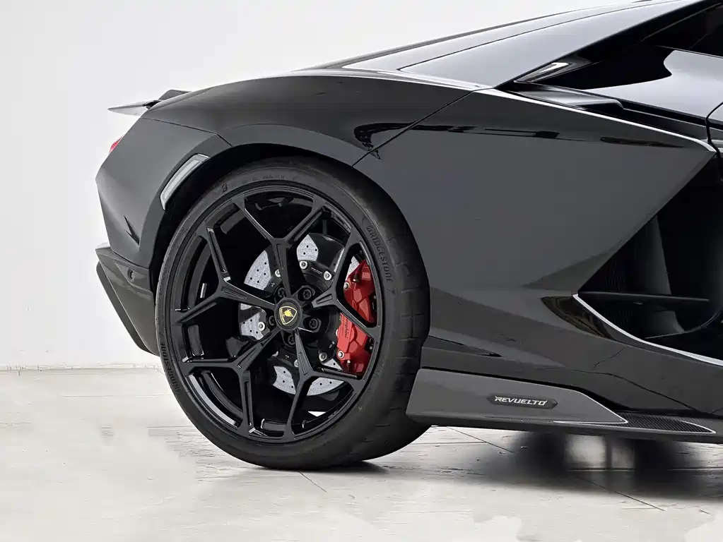 Lamborghini Revuelto 2023 6.5L PHEV Standard Edition 2025 - thumbnail 16