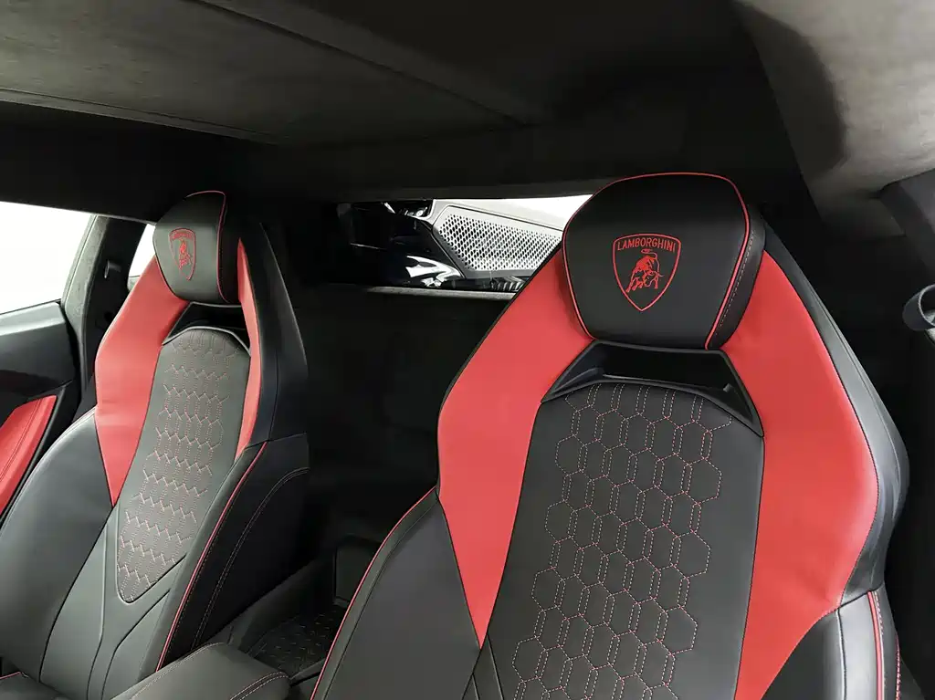 Lamborghini Revuelto 2023 6.5L PHEV Standard Edition 2025 - thumbnail 23