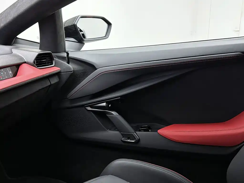 Lamborghini Revuelto 2023 6.5L PHEV Standard Edition 2025 - thumbnail 28