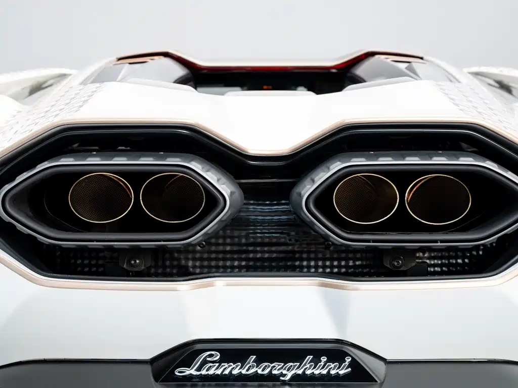 Lamborghini Revuelto 2023 6.5L PHEV Standard Edition 2025 - thumbnail 20