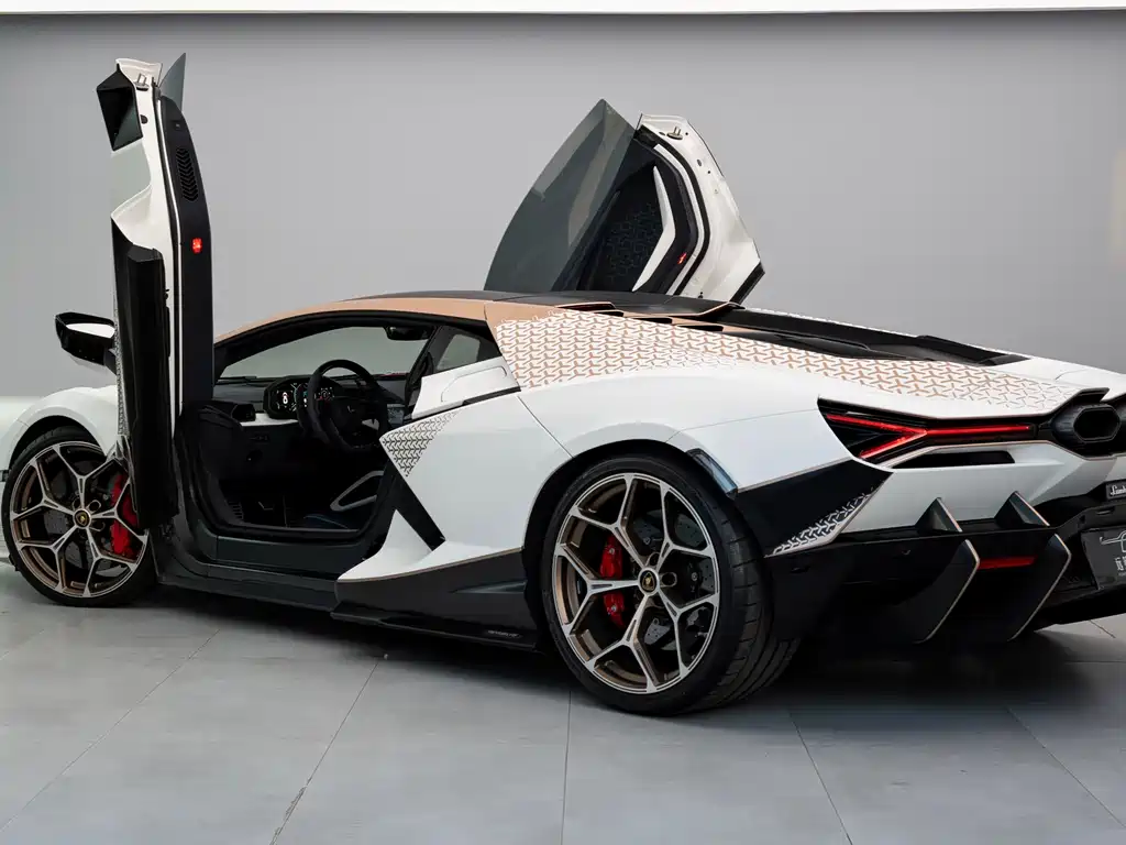 Lamborghini Revuelto 2023 6.5L PHEV Standard Edition 2025 - thumbnail 21