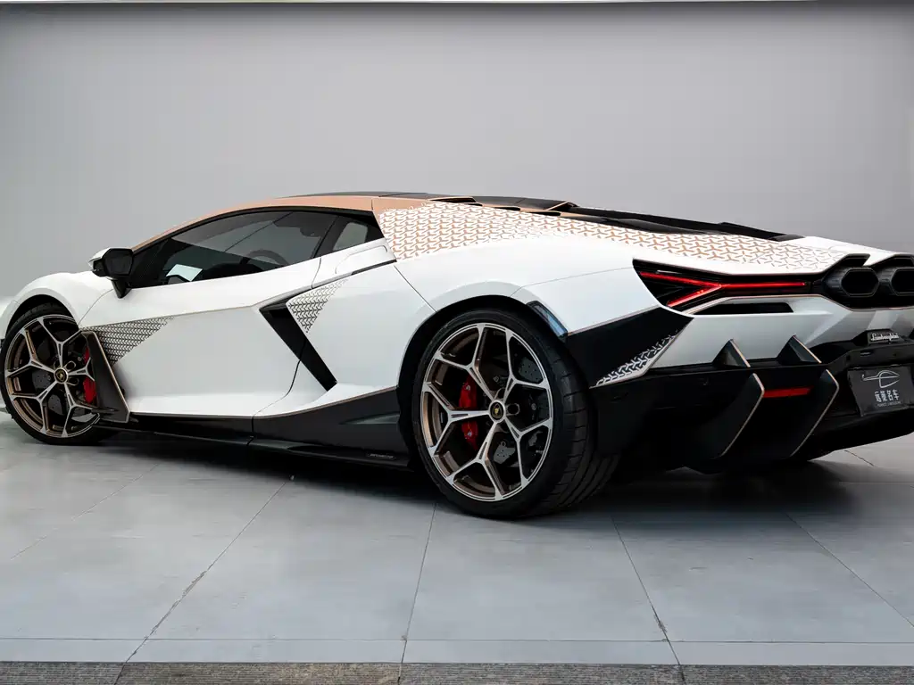Lamborghini Revuelto 2023 6.5L PHEV Standard Edition 2025 - thumbnail 25