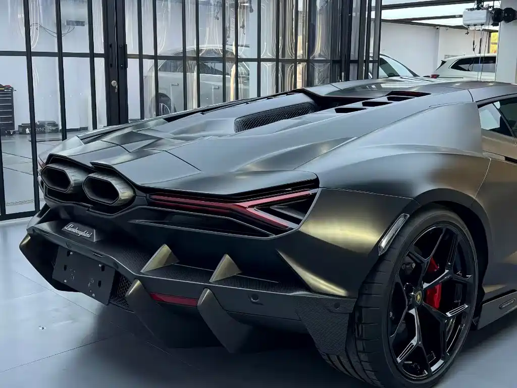 Lamborghini Lamborghini Revuelto 2023 6.5L PHEV Standard Edition 2026 - thumbnail 6