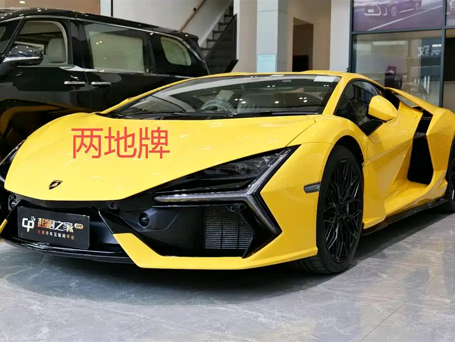 Lamborghini Lamborghini Revuelto 6.5L PHEV 2025