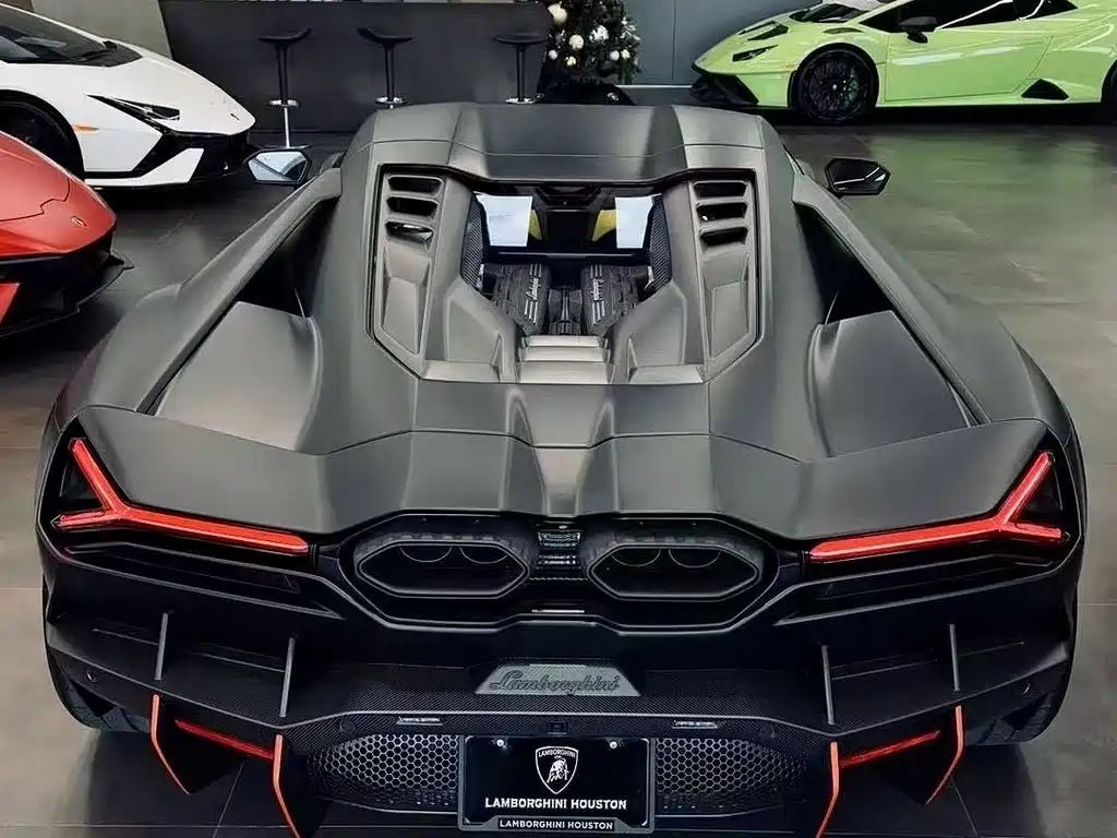 Lamborghini Lamborghini Revuelto 2023 6.5L PHEV Standard Edition 2026 - thumbnail 8