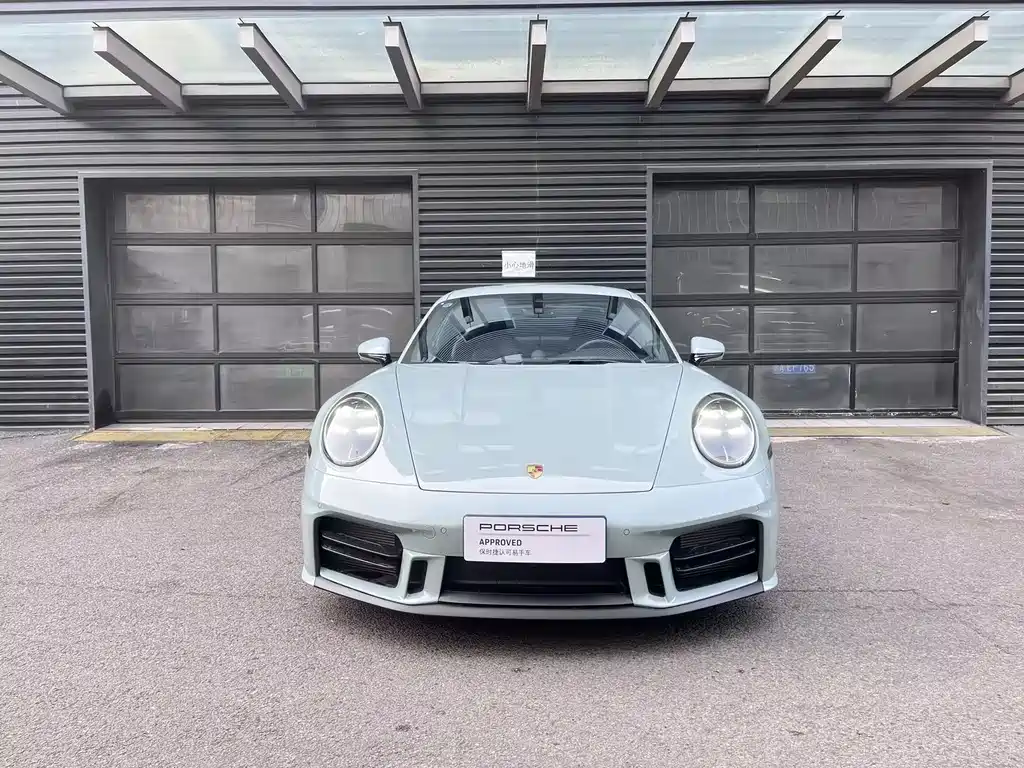 Porsche Porsche 911 Carrera 2025 - thumbnail 2