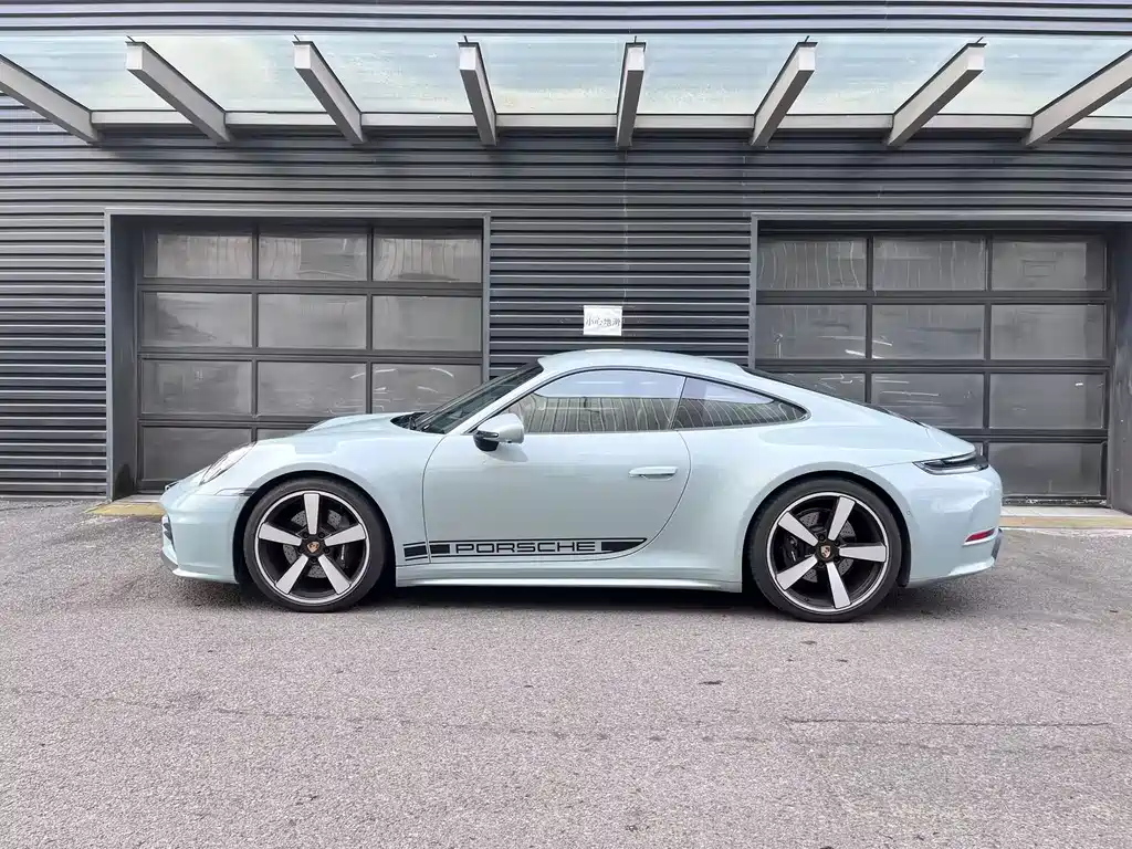 Porsche Porsche 911 Carrera 2025 - thumbnail 5