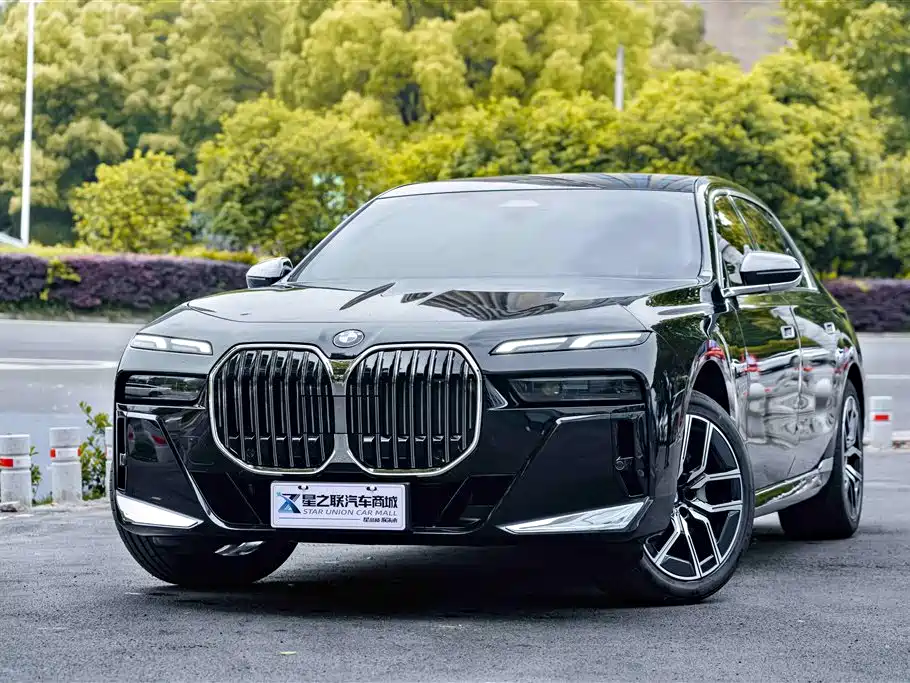 BMW BMW 7 Series 2026 735Li M Sport Package 2026 - thumbnail 2