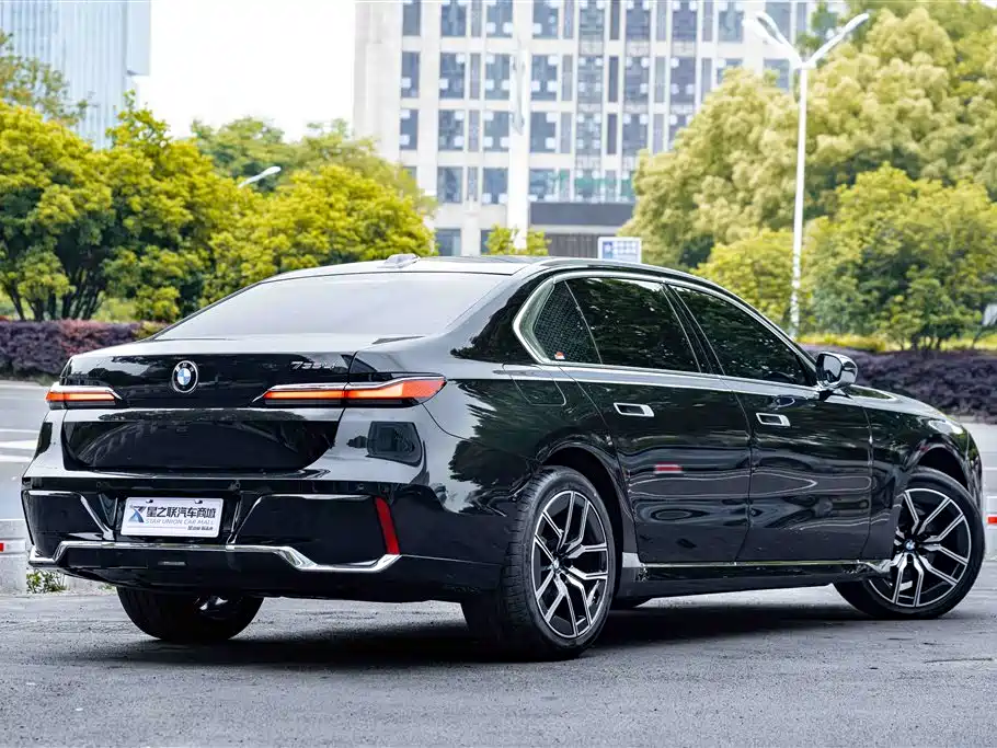 BMW BMW 7 Series 2026 735Li M Sport Package 2026 - thumbnail 6