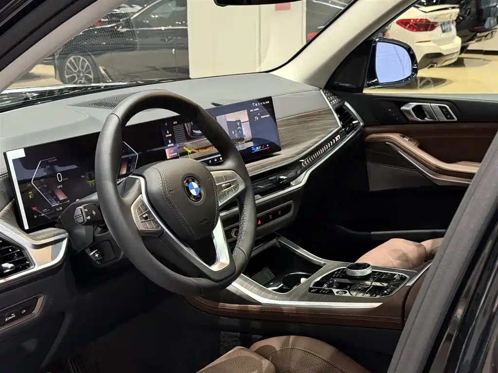 BMW BMW X7 xDrive40i Leading Luxury Package 2026 - thumbnail 10