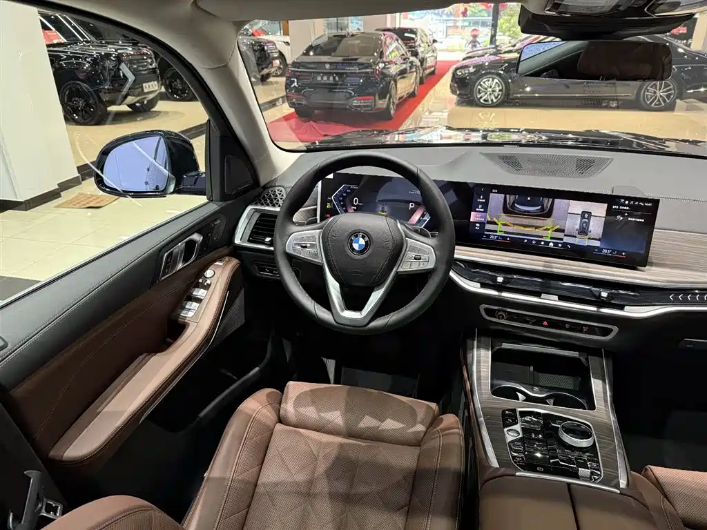 BMW BMW X7 xDrive40i Leading Luxury Package 2026 - thumbnail 21