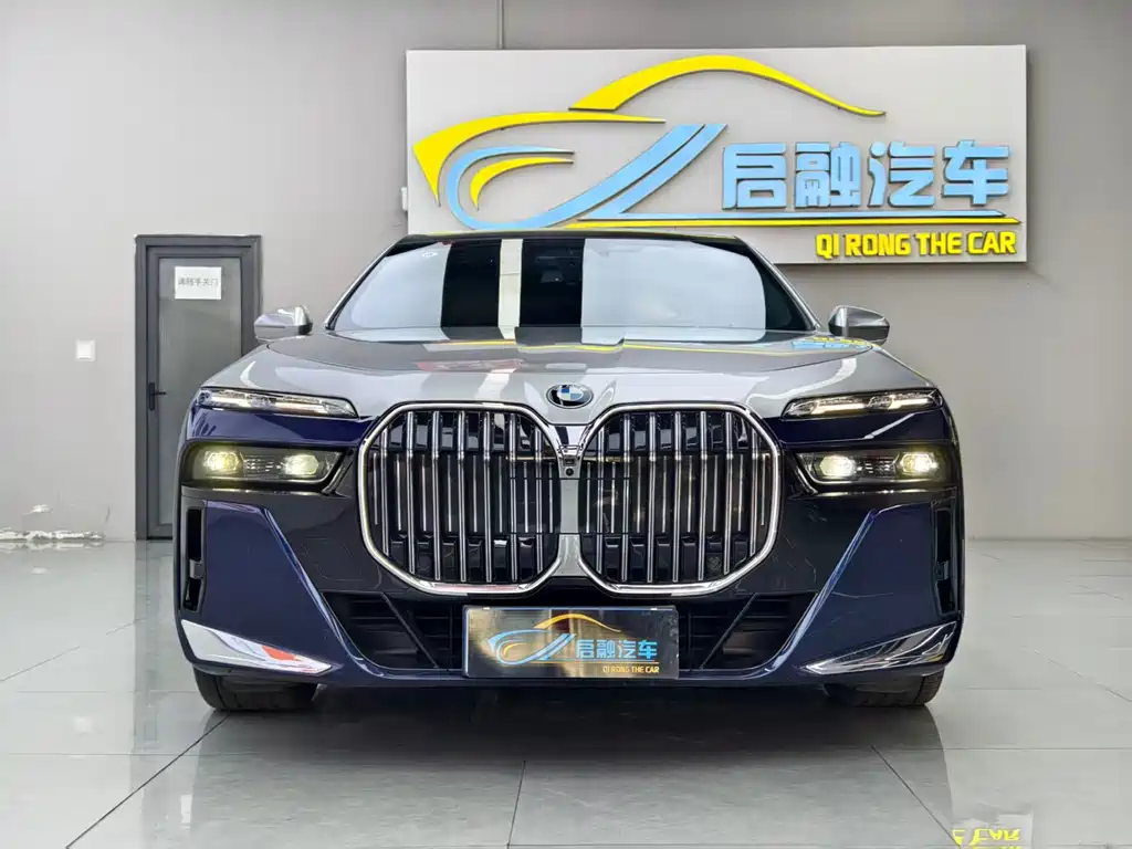 BMW BMW 7 Series 2023 740Li Executive M Sport Package 2023 - thumbnail 2