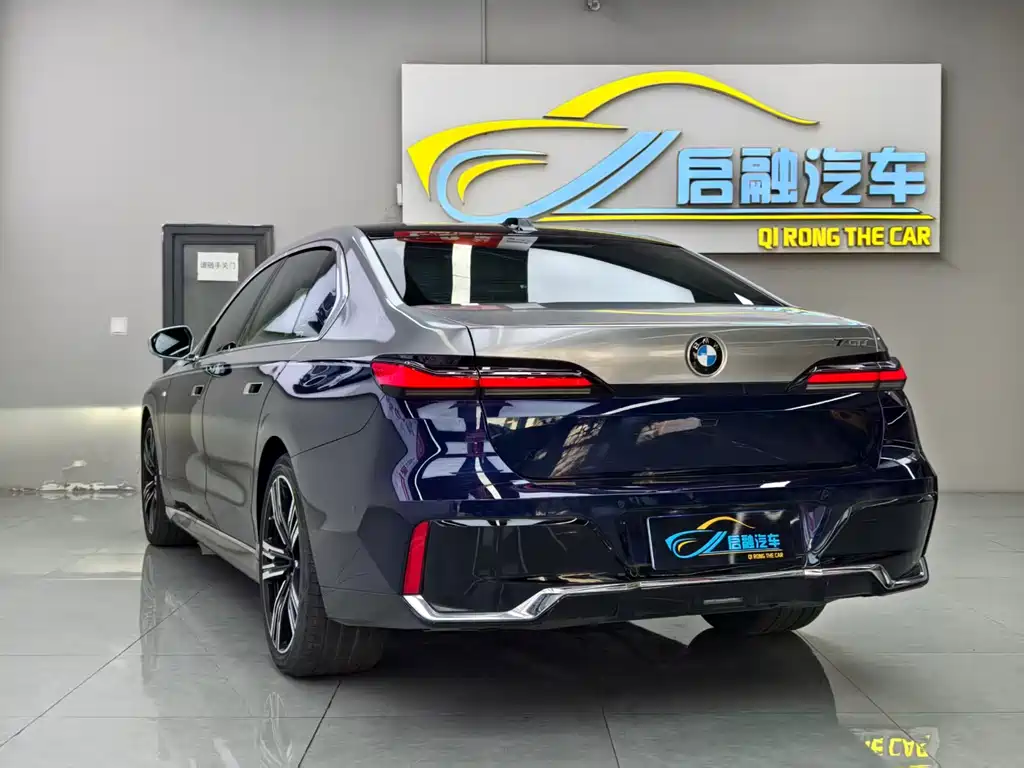 BMW BMW 7 Series 2023 740Li Executive M Sport Package 2023 - thumbnail 5
