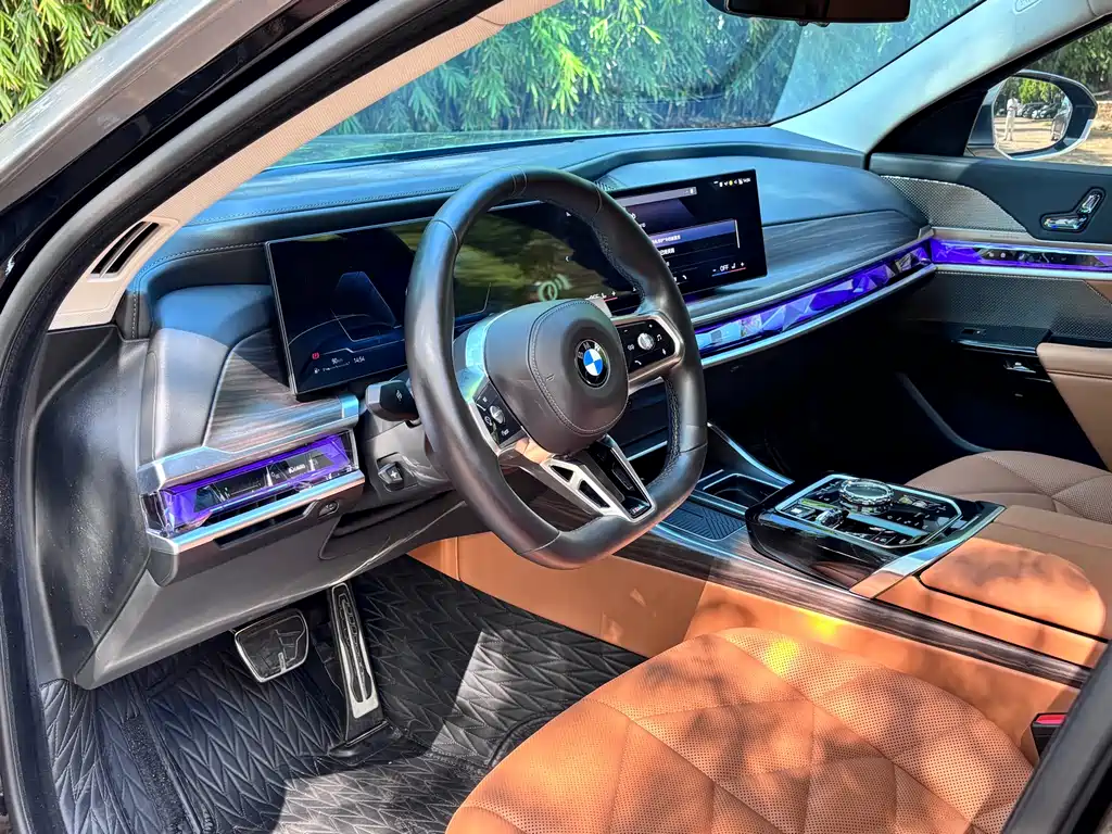 BMW BMW 7 Series 735Li M Sport Package 2024 - thumbnail 4