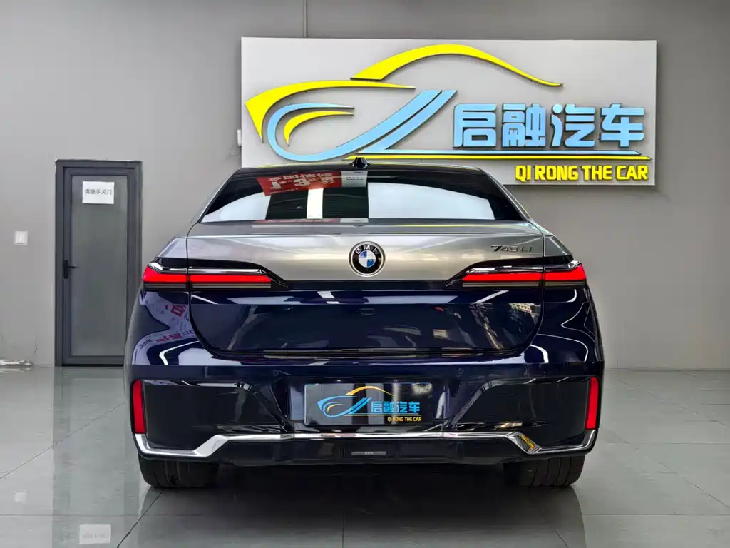 BMW BMW 7 Series 2023 740Li Executive M Sport Package 2023 - thumbnail 13