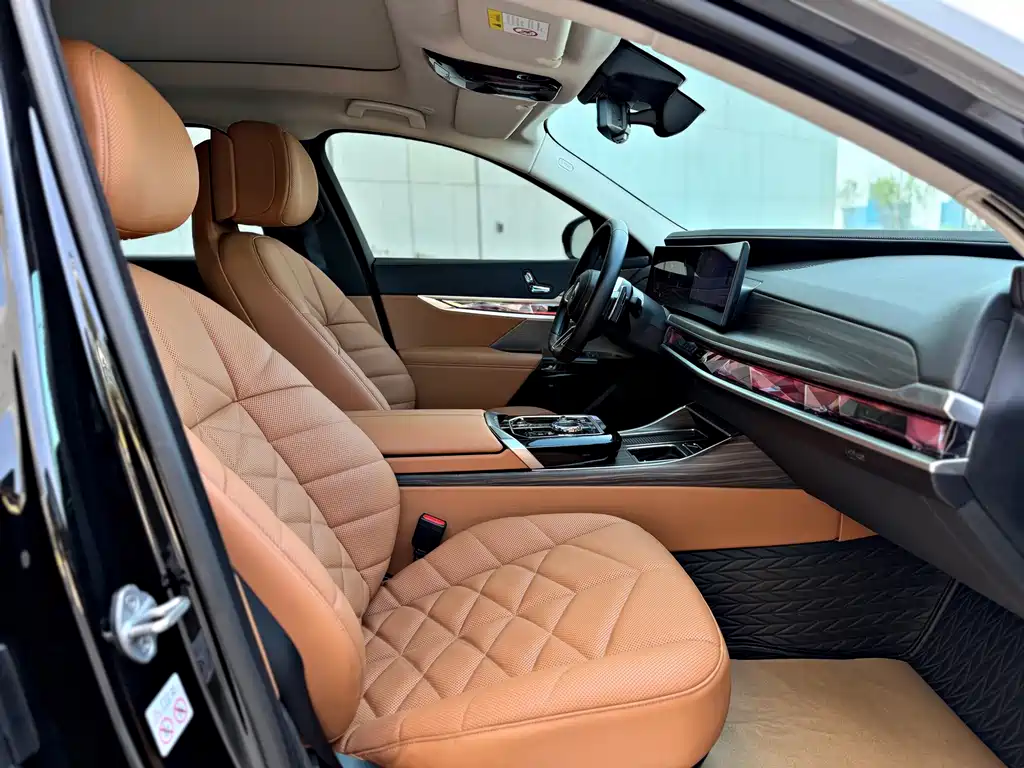 BMW BMW 735Li M Sport 2024 - thumbnail 14