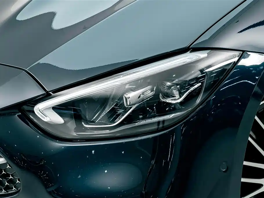 Mercedes-Benz Mercedes-Benz C-Class 2026 C 260 L Sport Edition 2026 - thumbnail 4