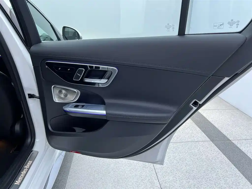 Mercedes-Benz Mercedes-Benz C 260 L Sport 2026 - thumbnail 28