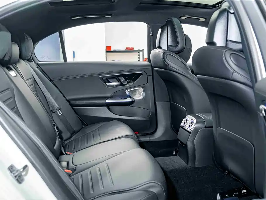 Mercedes-Benz Mercedes-Benz C-Class 2026 C 260 L Sport 2026 - thumbnail 19