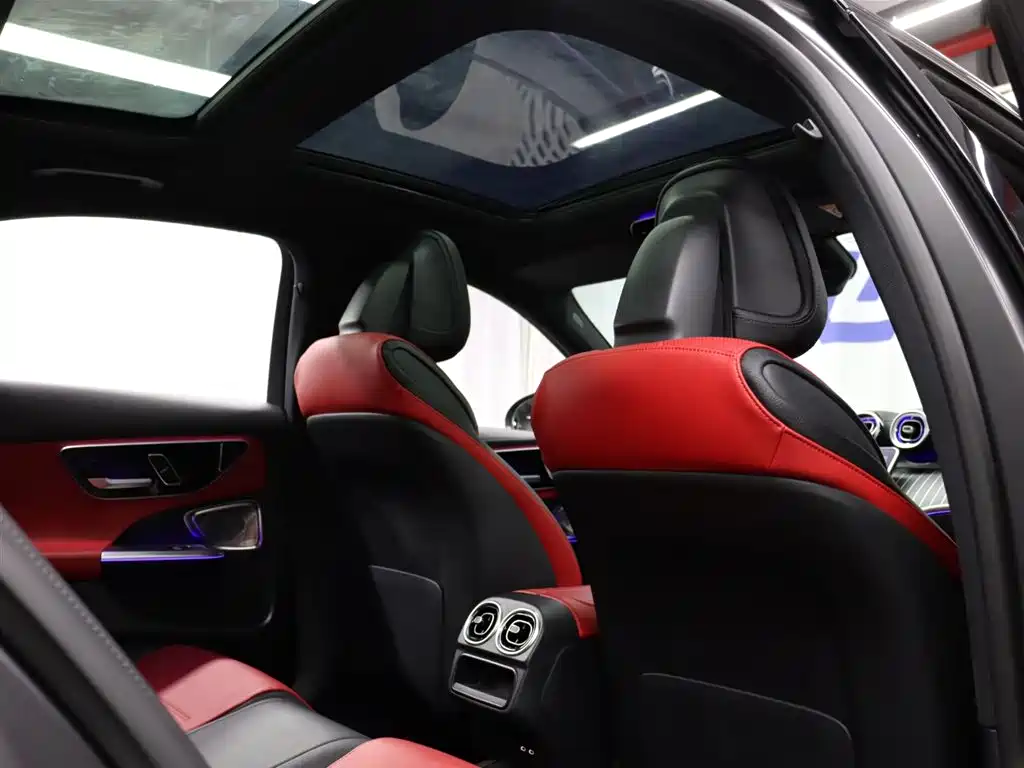Mercedes-Benz Mercedes-AMG C 43 4MATIC 2024 2024 - thumbnail 22