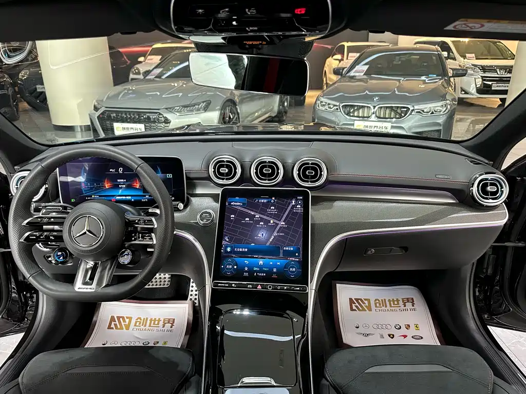 Mercedes-Benz Mercedes-AMG C 43 4MATIC 2025 - thumbnail 9
