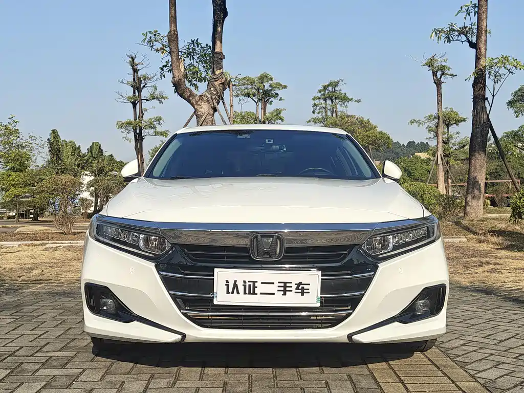 Honda Honda Accord 2022 260TURBO Luxury Edition 2022 - thumbnail 2