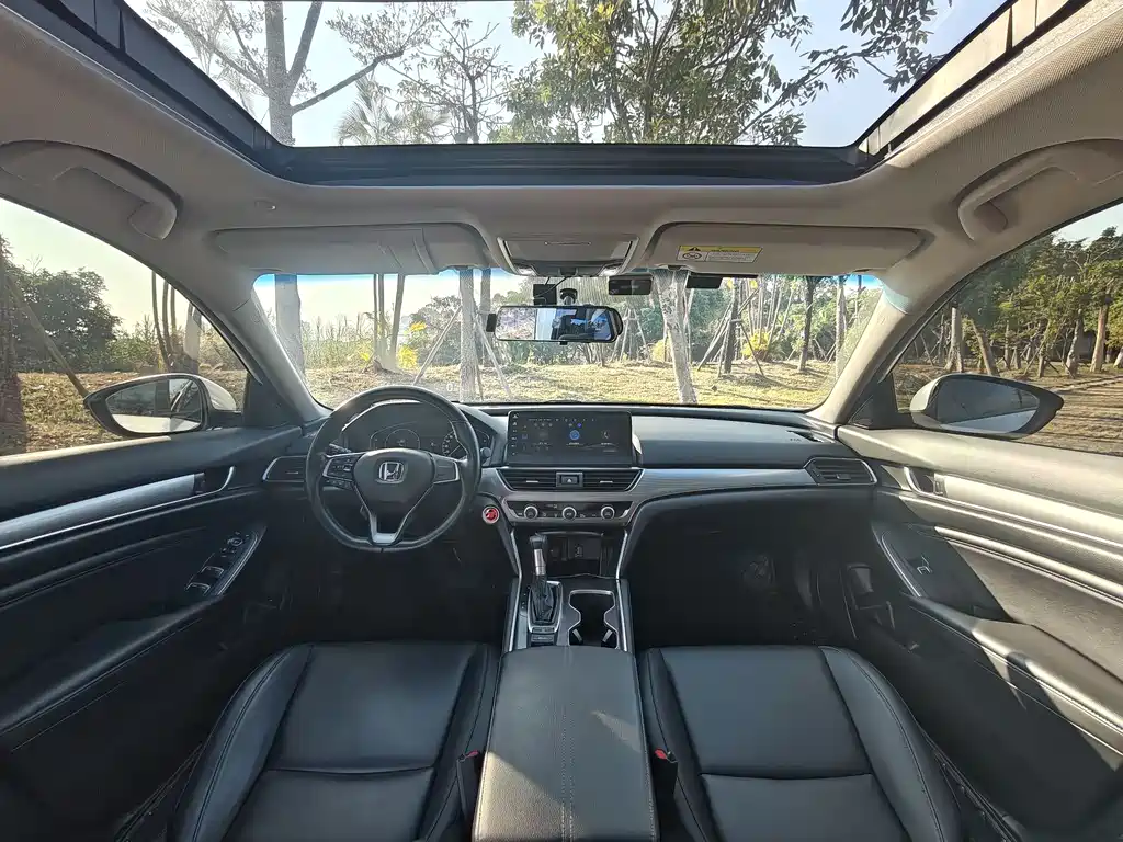Honda Honda Accord 2022 260TURBO Luxury Edition 2022 - thumbnail 12