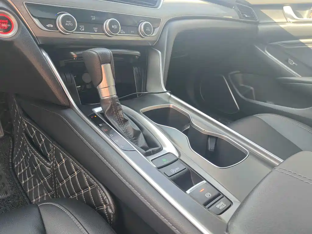 Honda Honda Accord 2022 260TURBO Luxury Edition 2022 - thumbnail 14