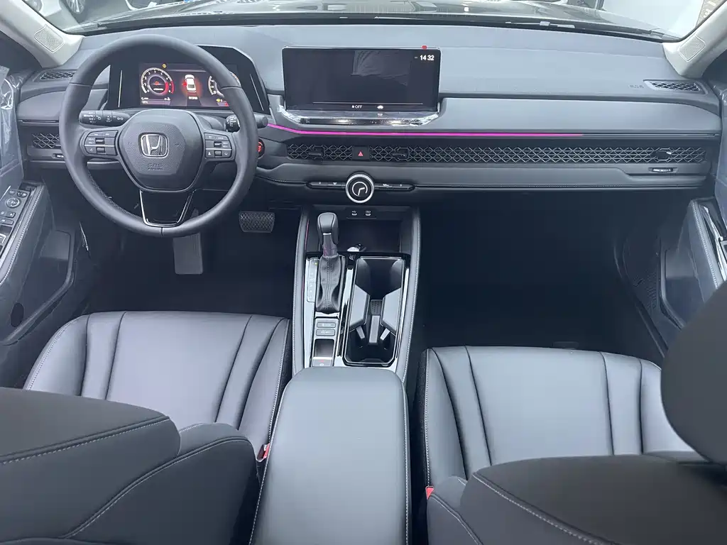 Honda Accord 2025 Sport Series 260TURBO Luxury Edition 2026 - thumbnail 6