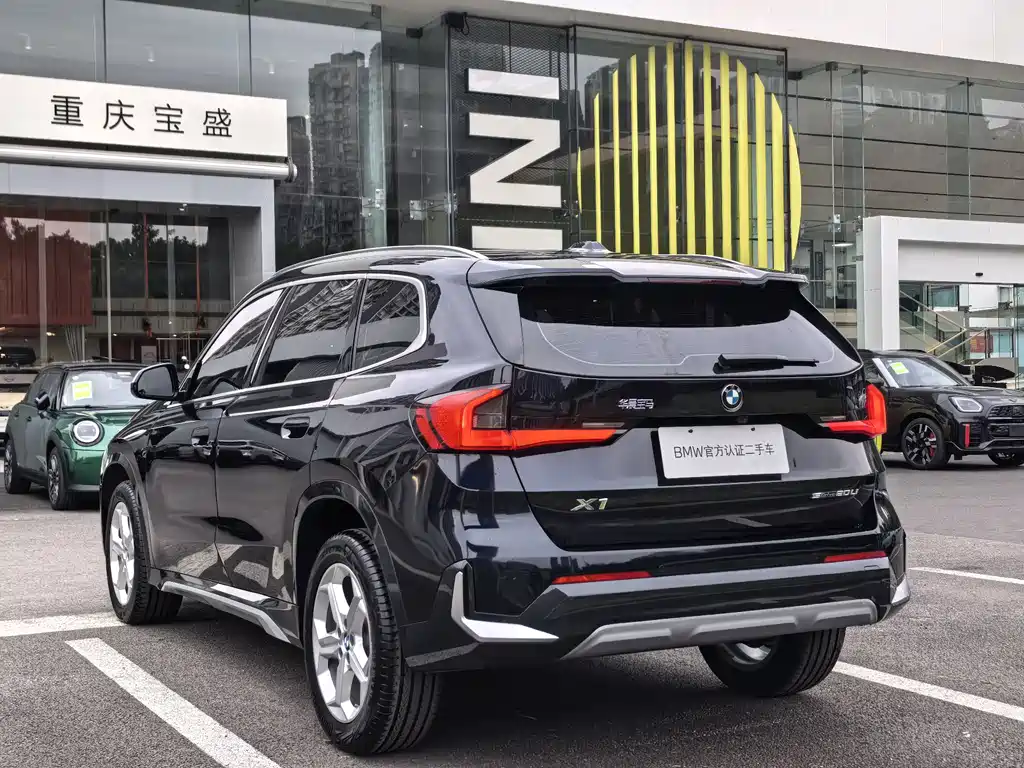 BMW BMW X1 sDrive20Li X Design Package 2024 - thumbnail 8