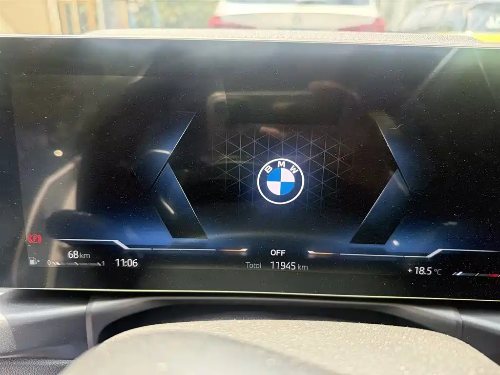 BMW BMW 3 Series 325i M Sport 2025 - thumbnail 9