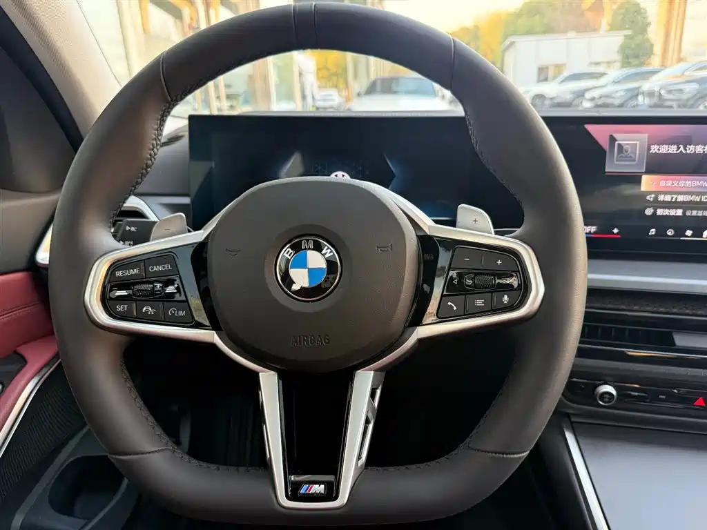 BMW BMW 3 Series 325i M Sport 2025 - thumbnail 10