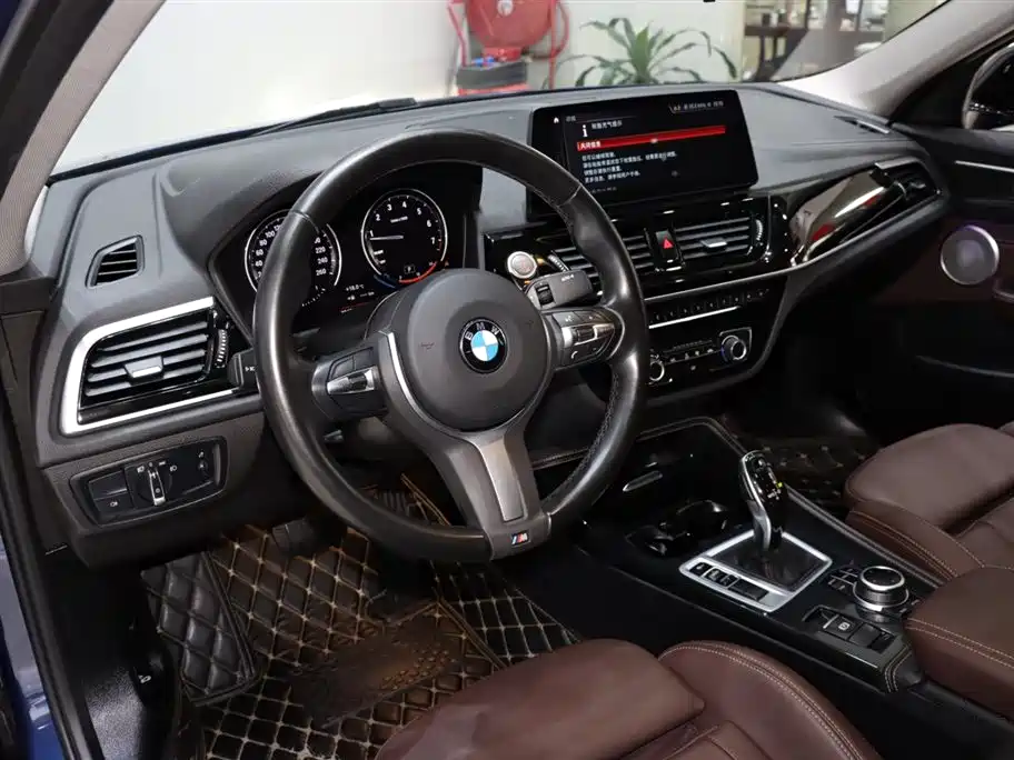 BMW BMW 1 Series 2023 125i M Sport Night Edition 2023 - thumbnail 10