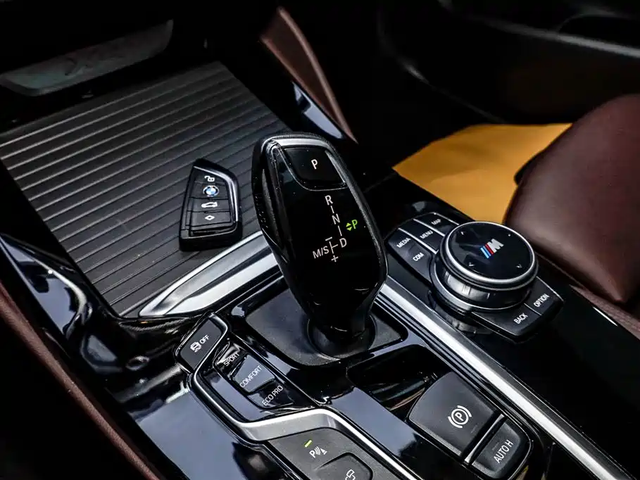 BMW BMW X4 xDrive 25i M Sport Night Edition 2021 - thumbnail 17