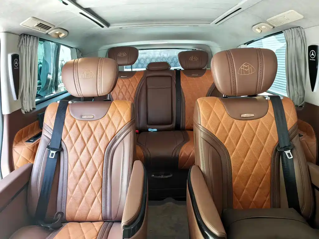 Mercedes-Benz Mercedes-Benz Vito 2021 2.0T Elite Edition 7-Seater 2021 - thumbnail 4