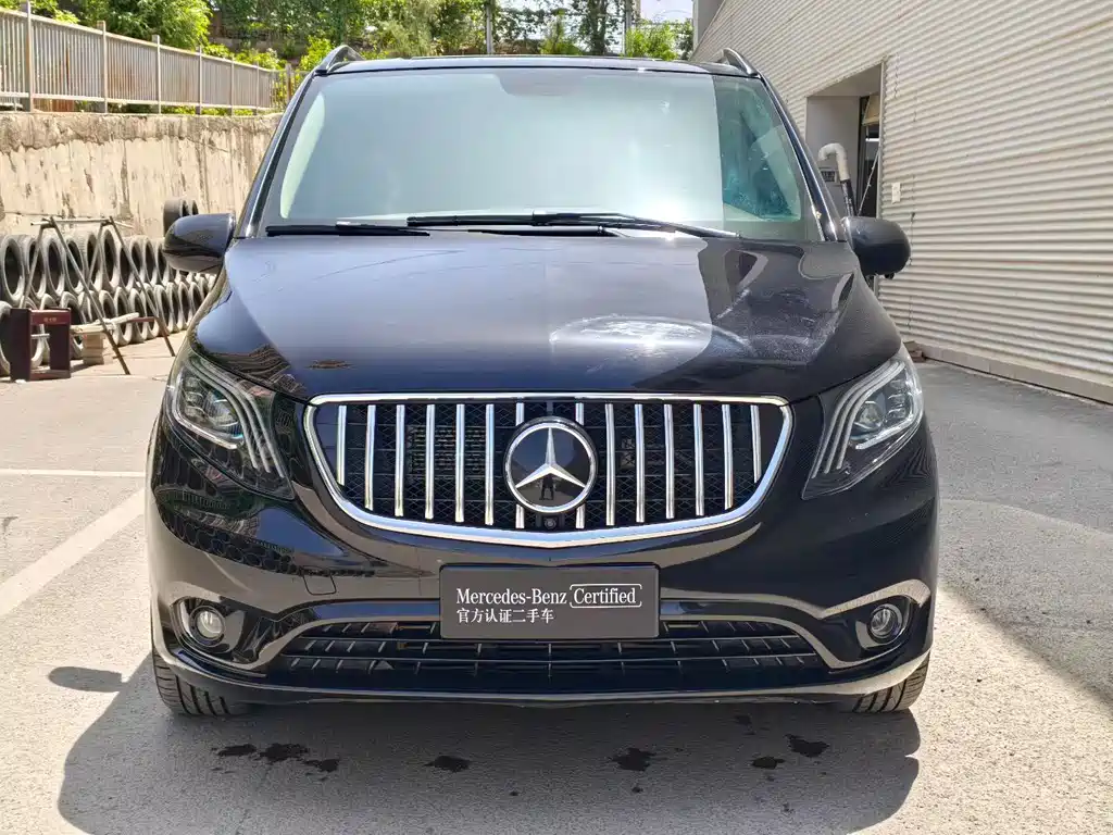 Mercedes-Benz Mercedes-Benz Vito 2021 2.0T Elite Edition 7-Seater 2021 - thumbnail 8